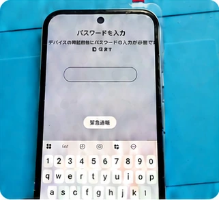 Google Pixel 8aの修理例。提供デザインに掲載された写真